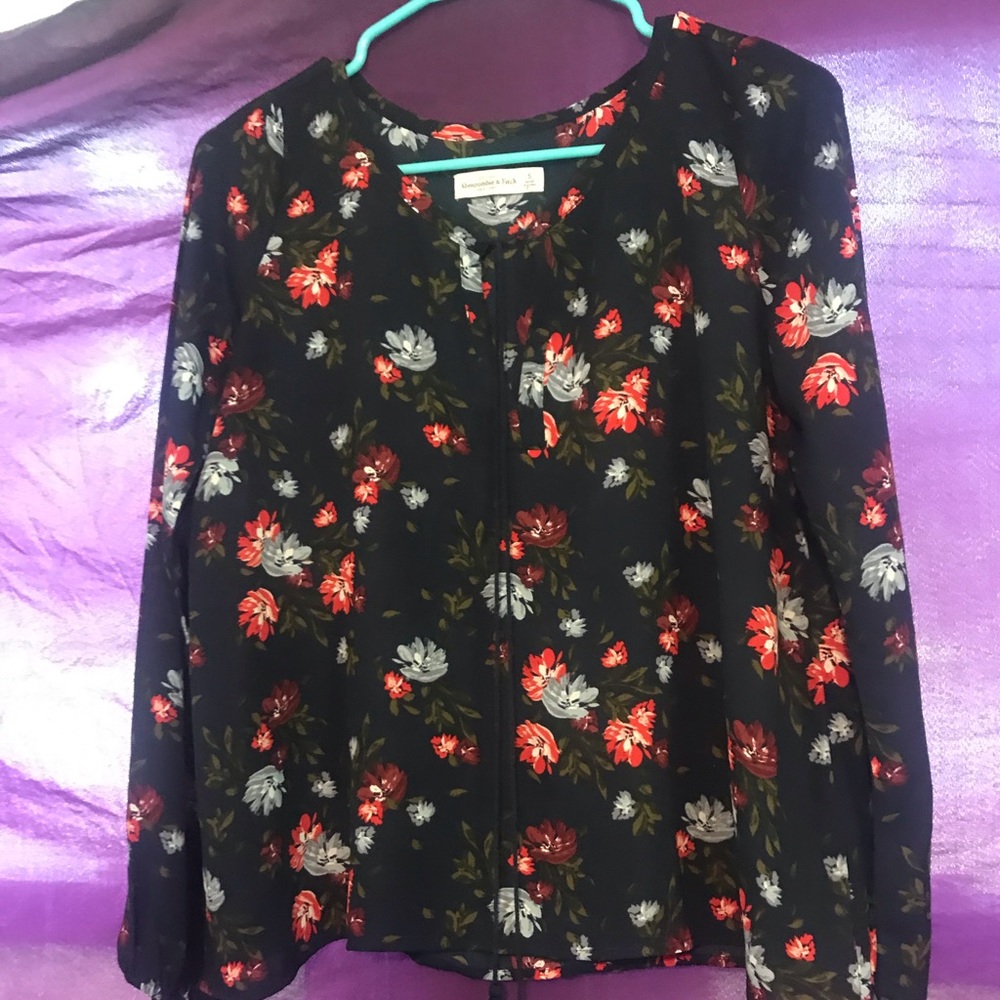 Long sleeve blouse